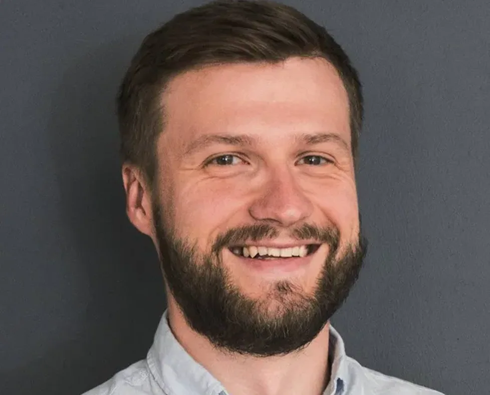 Андрей Степанов